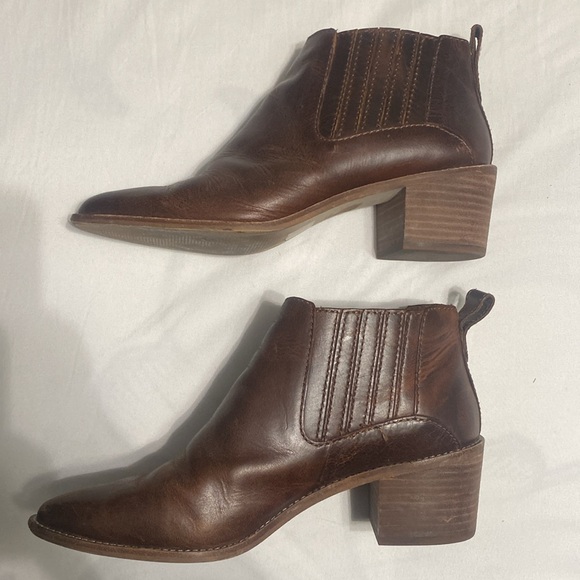 Madewell Booties - Picture 2 of 4